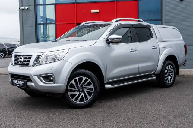 Nissan Navara 1.9 Double Cab Pick Up Tekna 2.3dCi 190 4WD Auto Pick Up Diesel Silver