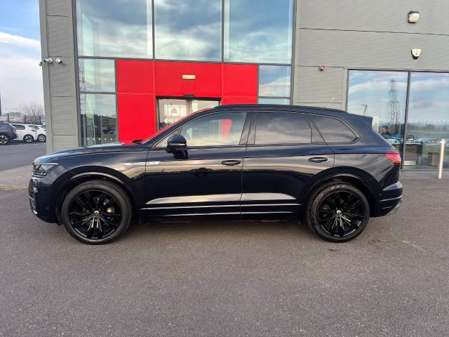 2021 Volkswagen Touareg 3.0 V6 TDI 4Motion Black Edition 5dr Tip Auto