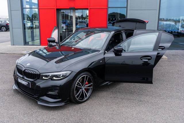 2022 BMW 3 Series 3.0 330d MHT M Sport 4dr Step Auto