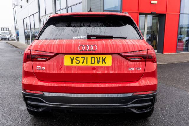 2022 Audi Q3 2.0 35 TDI Black Edition 5dr