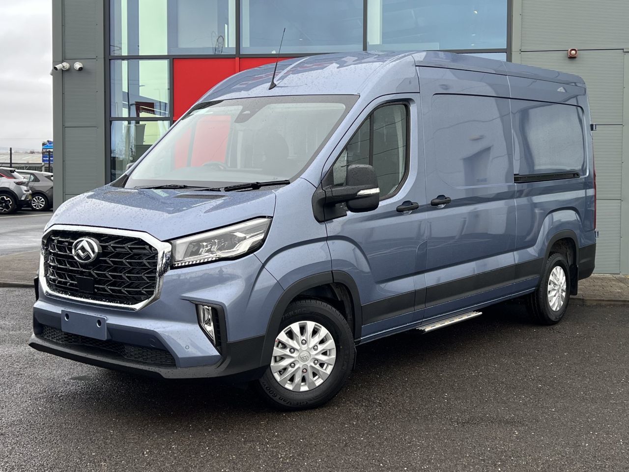2025 Maxus Deliver 9