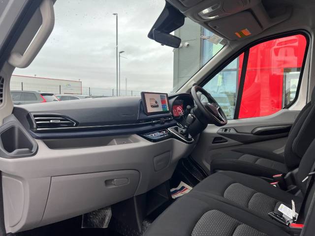 2025 Maxus Deliver 9 2.0 D20 150 Lux High Roof Van