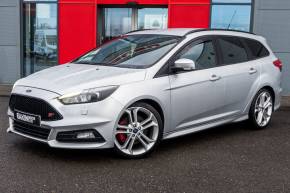 Ford Focus 2016 (16) at Eakin Brothers Limited Londonderry