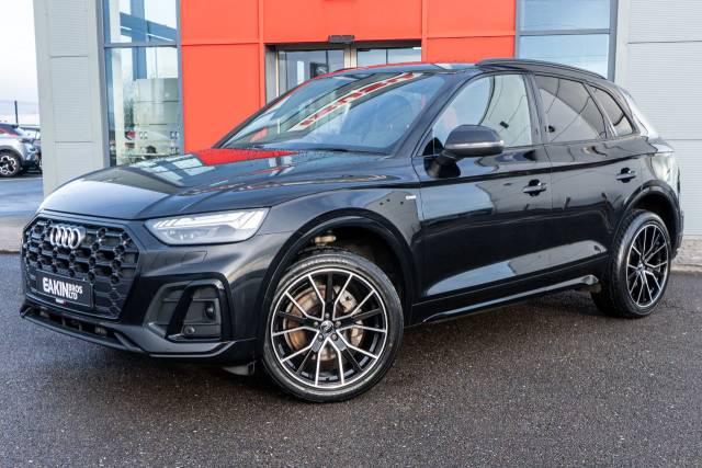 Audi Q5 2.0 40 TDI Quattro S Line 5dr S Tronic Estate Diesel Black