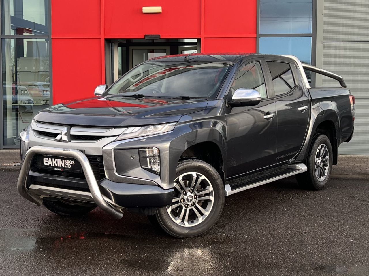 Mitsubishi L200