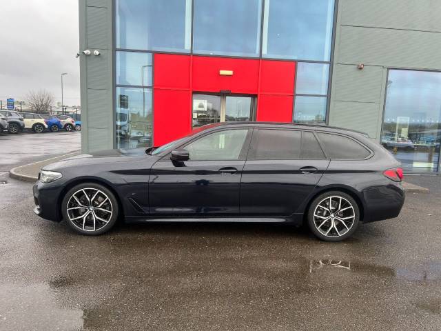 2022 BMW 5 Series 2.0 520d MHT M Sport 5dr Step Auto