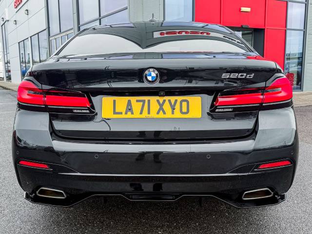 2022 BMW 5 Series 2.0 520d MHT M Sport 4dr Step Auto