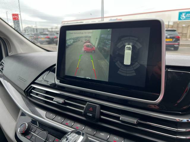 2022 Maxus Deliver 9 2.0 D20 150 Lux High Roof Van