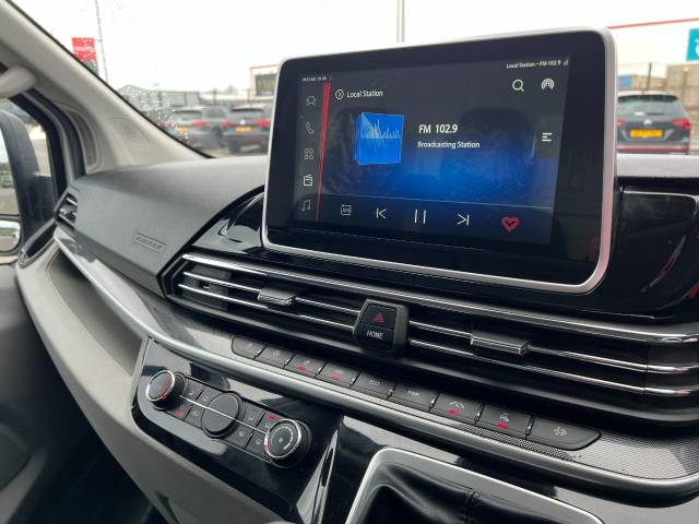 2022 Maxus Deliver 9 2.0 D20 150 Lux High Roof Van