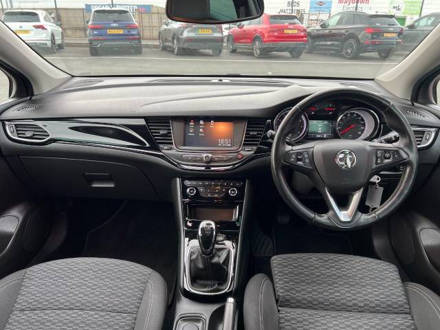 2019 Vauxhall Astra 1.4T 16V 150 SRi 5dr
