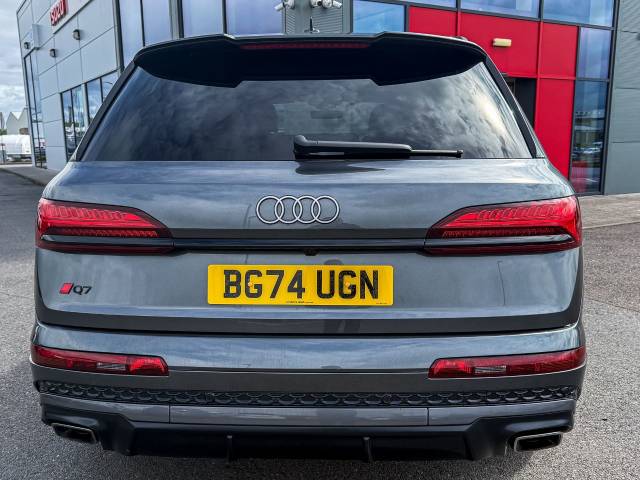 2024 Audi Q7 3.0 45 TDI Quattro S Line 5dr Tiptronic