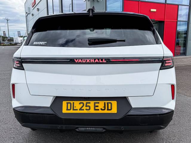 2025 Vauxhall Grandland 1.2 Hybrid [136] Ultimate 5dr e-DCT6