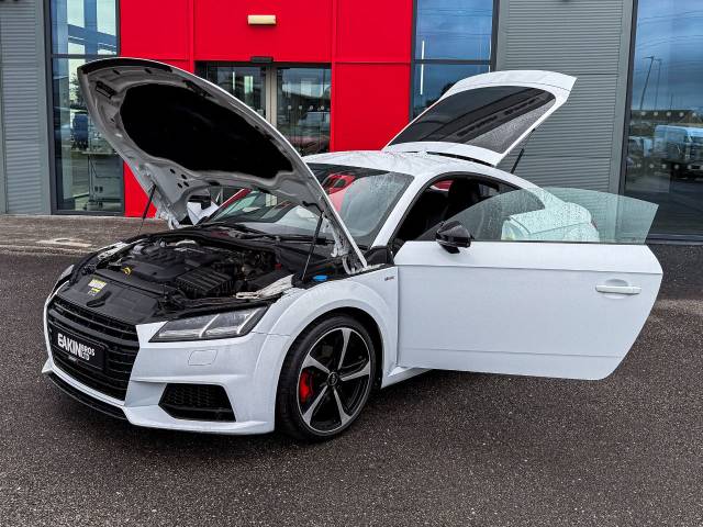 2017 Audi TT 2.0 TDI Quattro Black Edition 2dr S Tronic