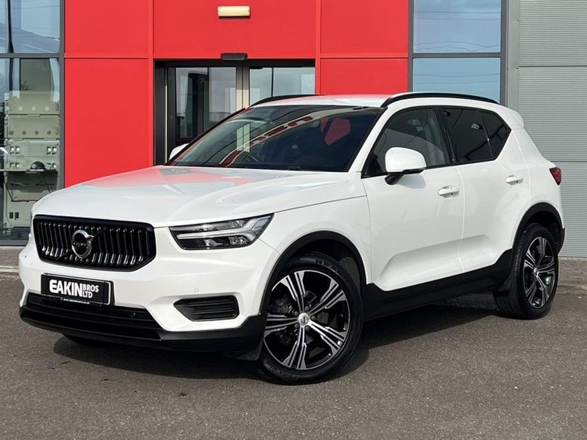 2022 Volvo XC40