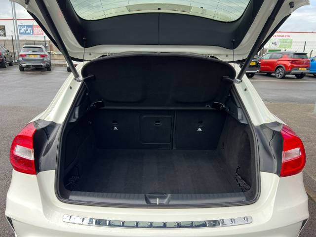 2017 Mercedes-Benz GLA 2.1 GLA 200d AMG Line 5dr Auto