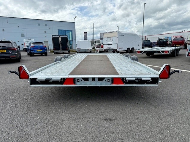 2025 Brian James A Transporter 130-5521-30-2-12