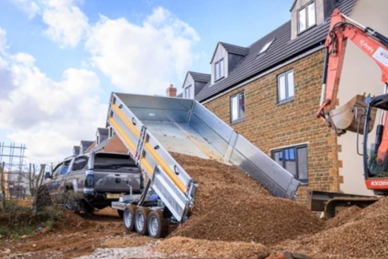 Tipper trailer range